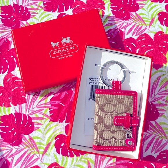 Coach Accessories - NWT boxed Coach signature mini photo frame keychain w/ pink heart charm 🤎🩷🗝️